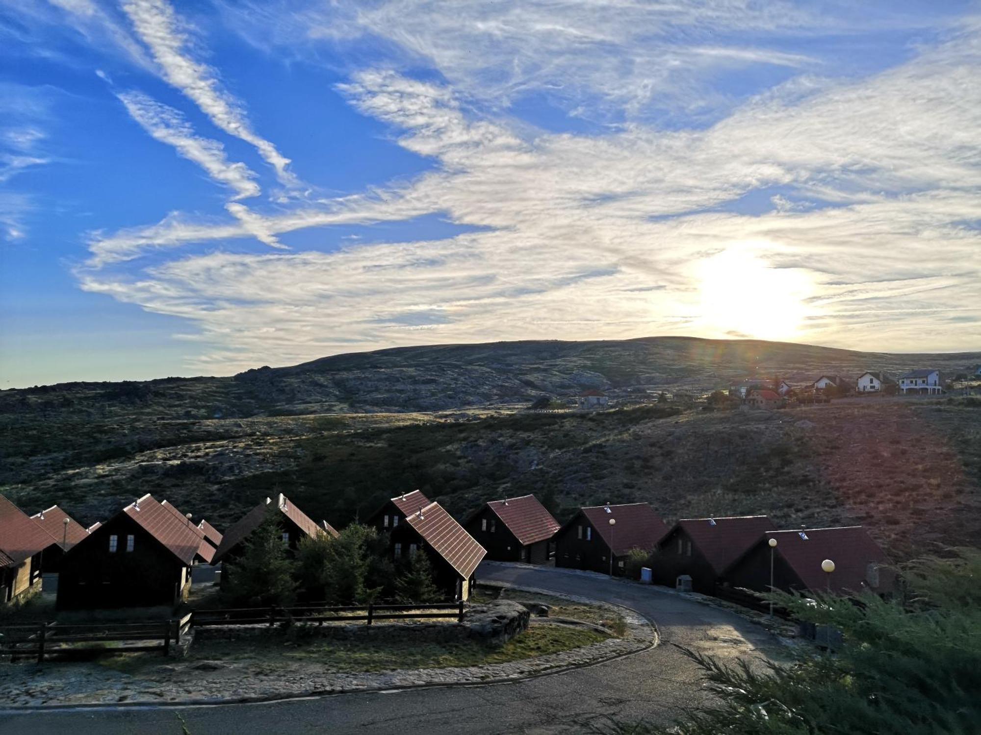 Mountain Lodge T3 Duplex Abrigo Do Lobo كوفيلهَ المظهر الخارجي الصورة